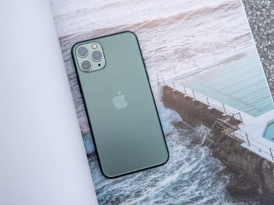 Apple iPhone X vert